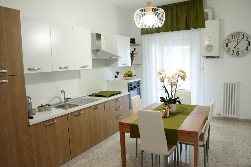 Il mare in città. Appartamento vista mare Monopoli Extérieur photo